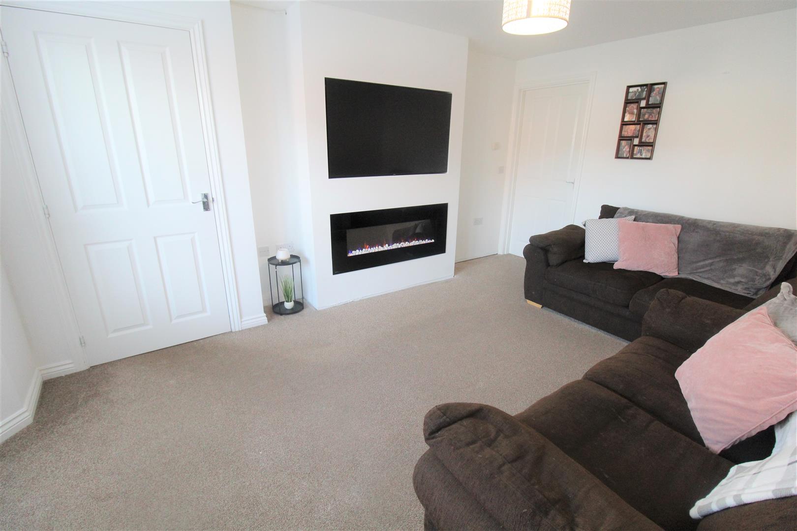 Hollinwood Close, Norton Heights, Stoke-On-Trent